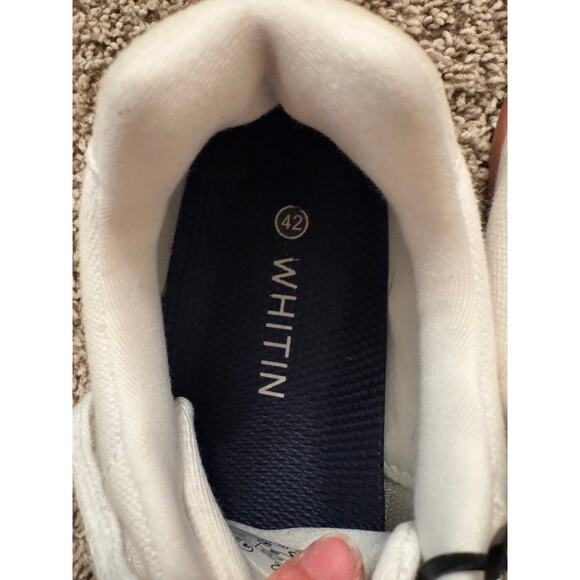 Whitin Wide Shoe White Gummy Sole NWOT - 10.5 - Picture 4 of 6